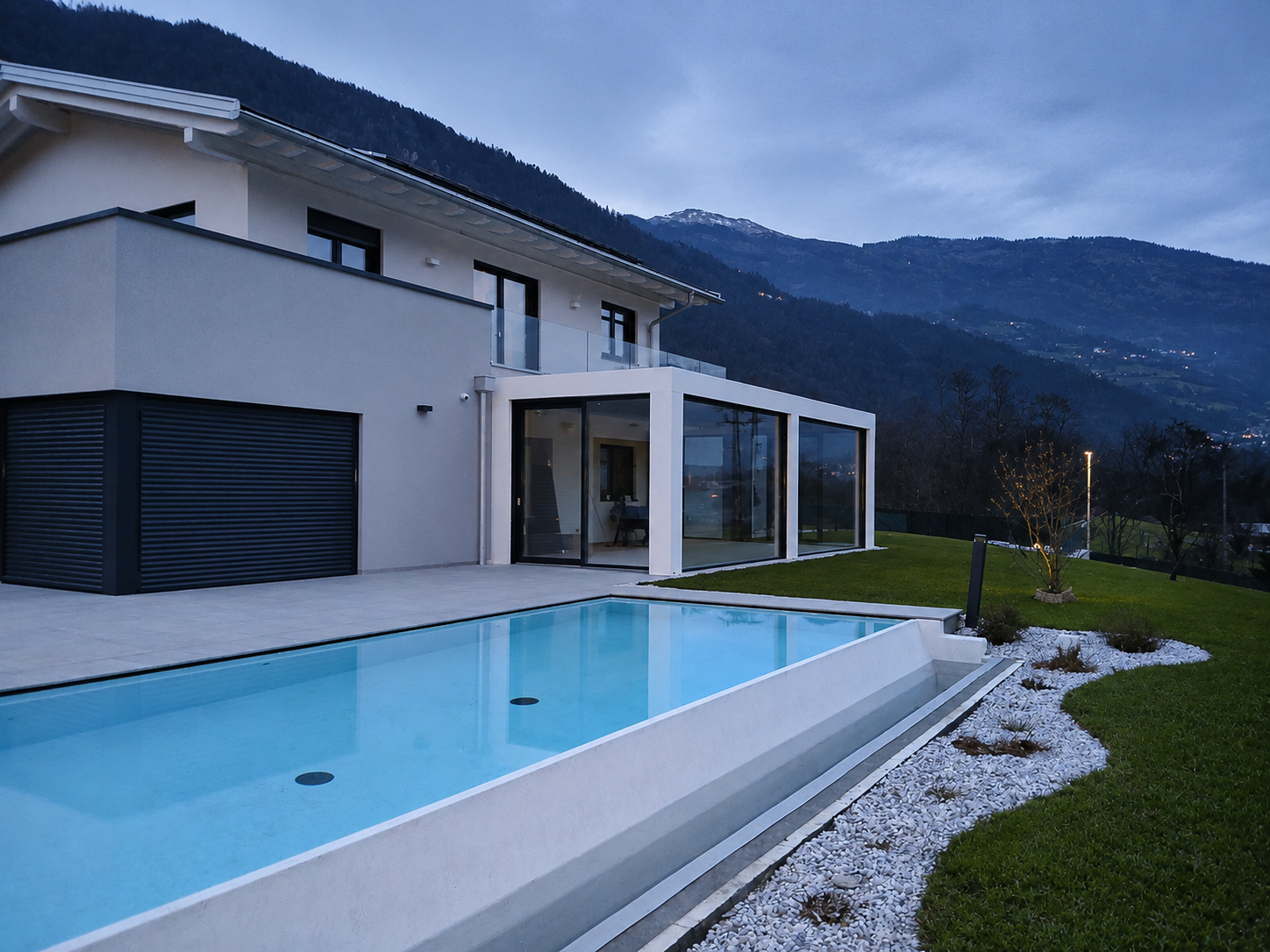 Qubo Line Glass