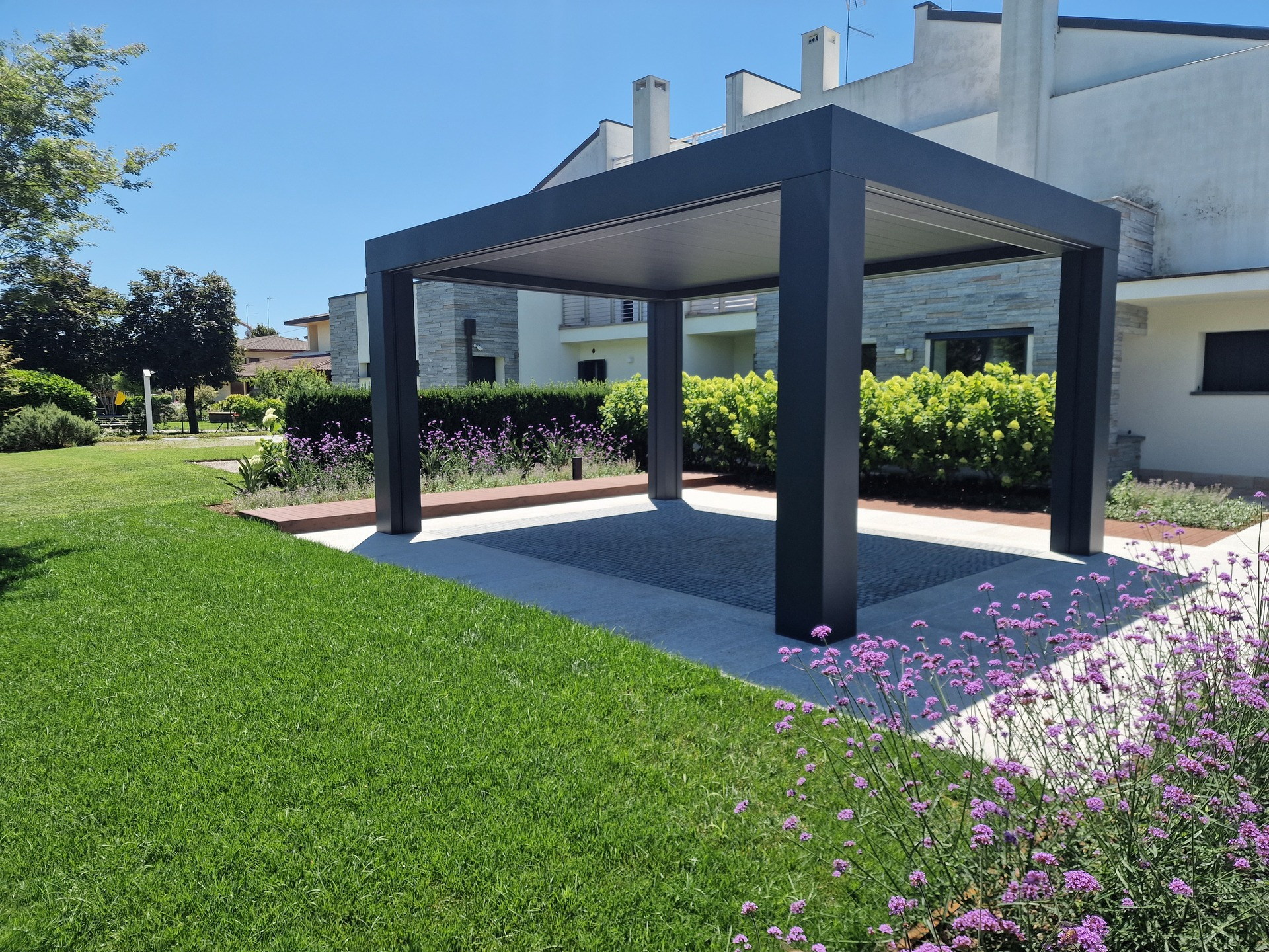 Qubo Line Glass